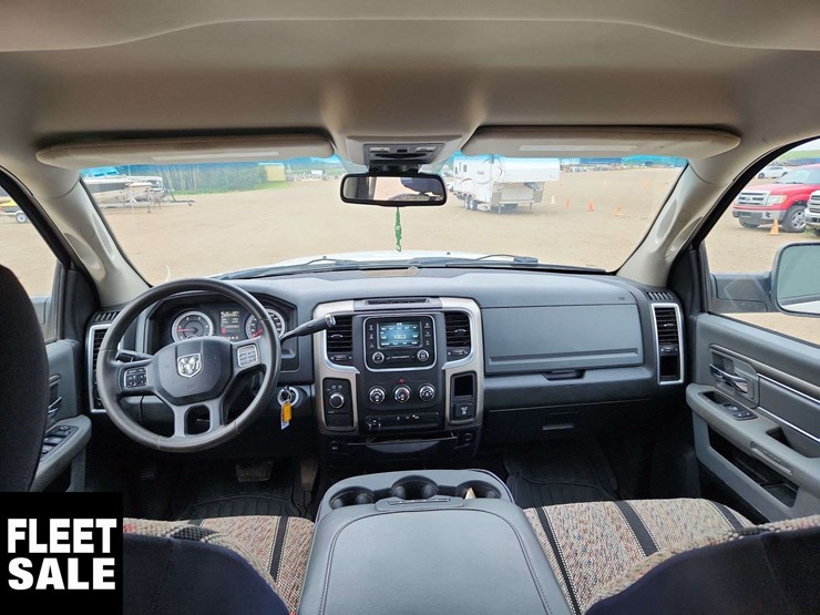 2015-ram-3500-slt-image-9