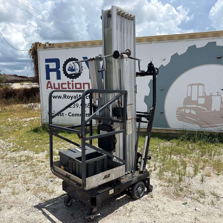 2007 JLG 41AM DC Electric Vertical Mast Lift
