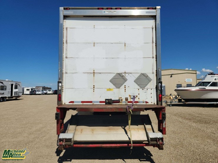 2006-international-durastar-4300-image-14
