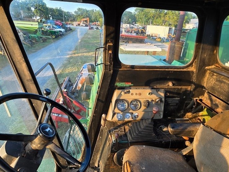 john-deere-4420-image-48