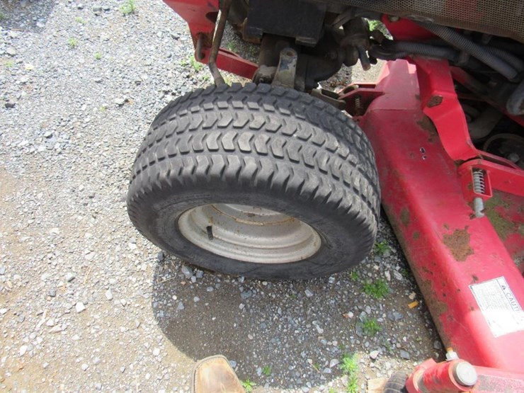 massey-ferguson-4-image-6