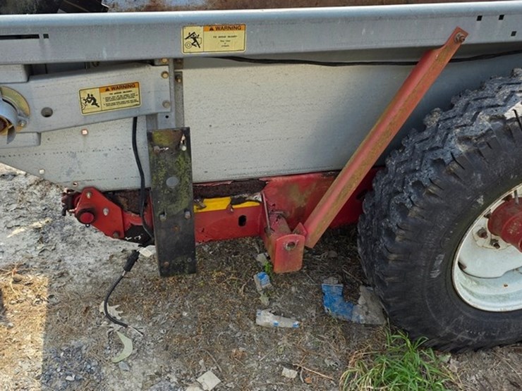 agco-s150-manure-spreader-image-14