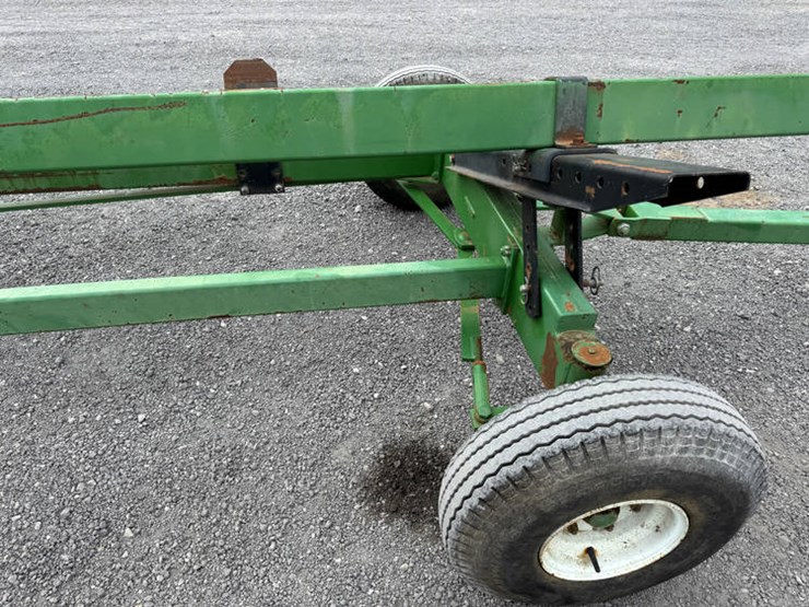 #10863-•-unverferth-22'-head-cart-image-10