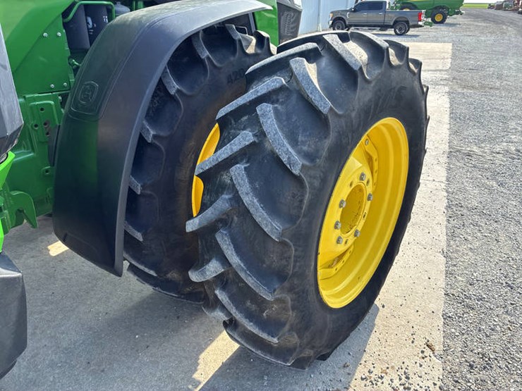 2022-john-deere-8r-310-image-58