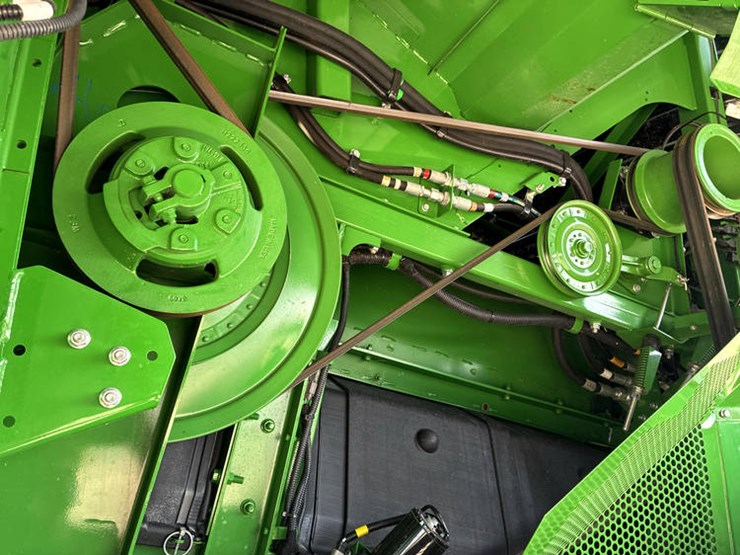 2024-john-deere-s780-image-78