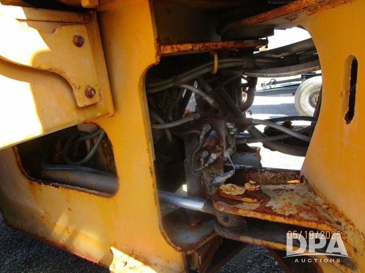 deere-544k-image-26
