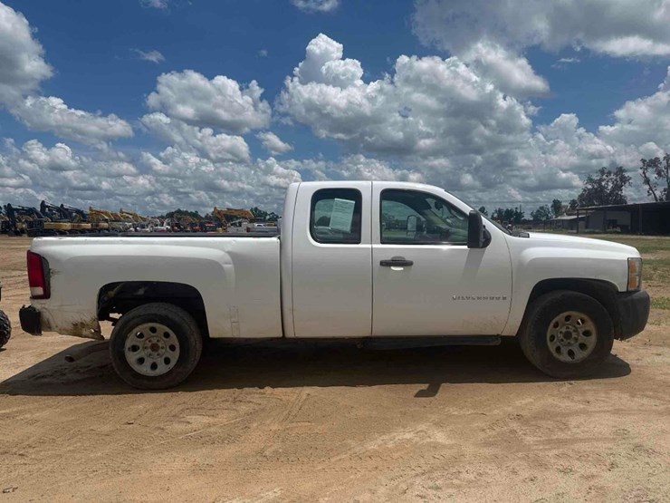 2008-chevrolet-silverado-image-5
