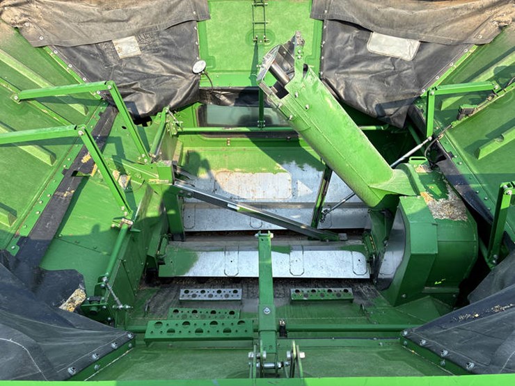 2014-john-deere-s690-image-90