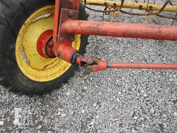 new-holland-256-image-5