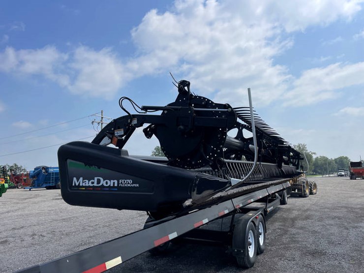 2011-mac-don-fd70-image-19