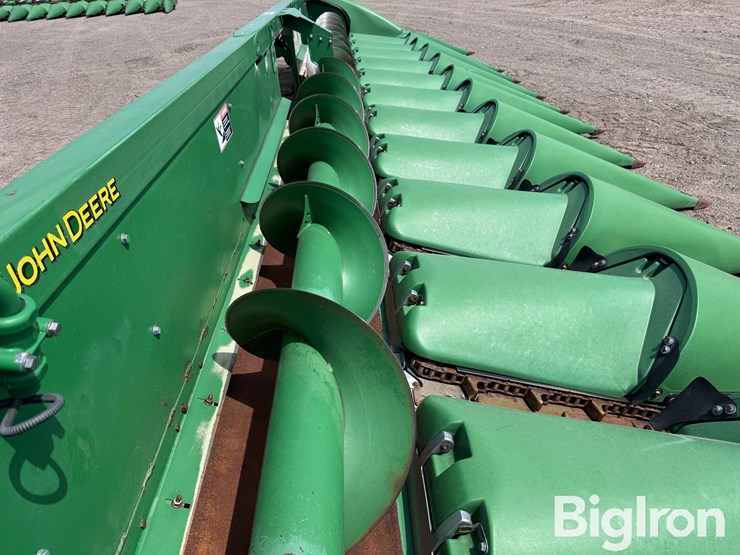 2012-john-deere-612c-stalkmaster-image-16