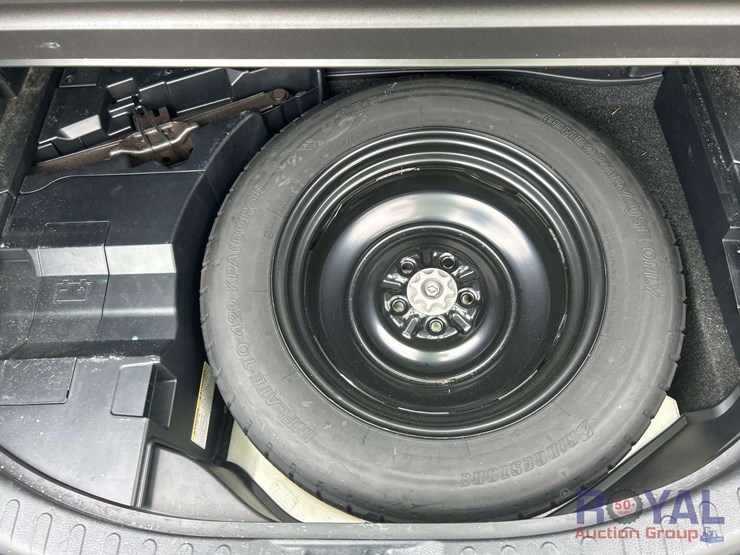 2018-toyota-rav4-image-29
