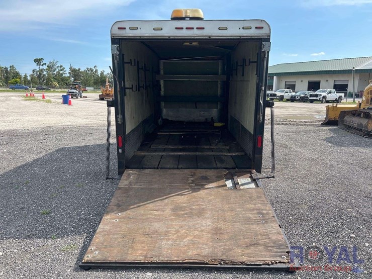 2002-kendall-12ft-enclosed-t/a-trailer-image-9