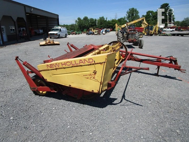 new-holland-472-image-2