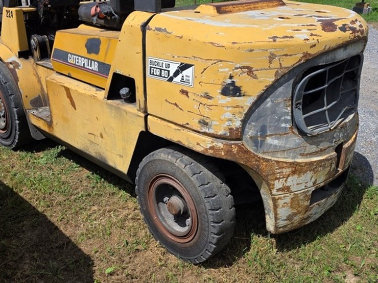 2005-caterpillar-dp40kl-image-21