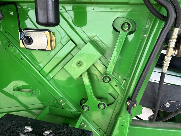 2001-john-deere-9550-image-57