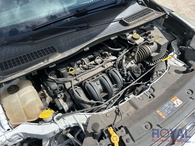 2016-ford-escape-image-8