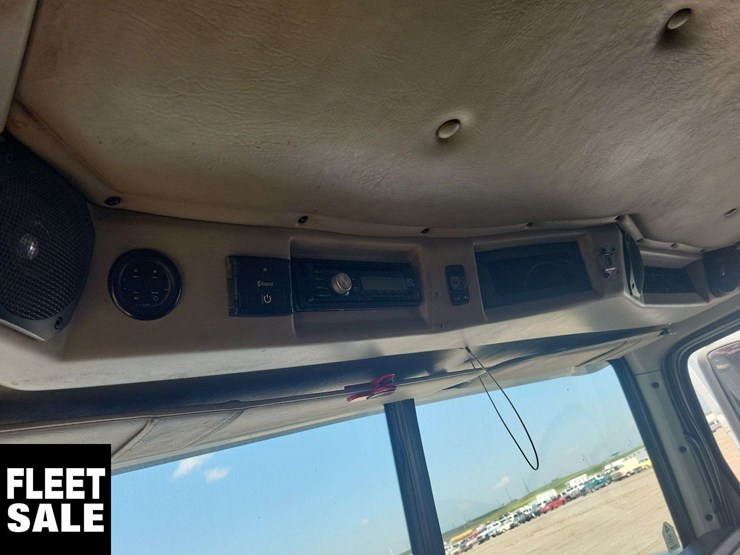 2014-western-star-4900-image-12