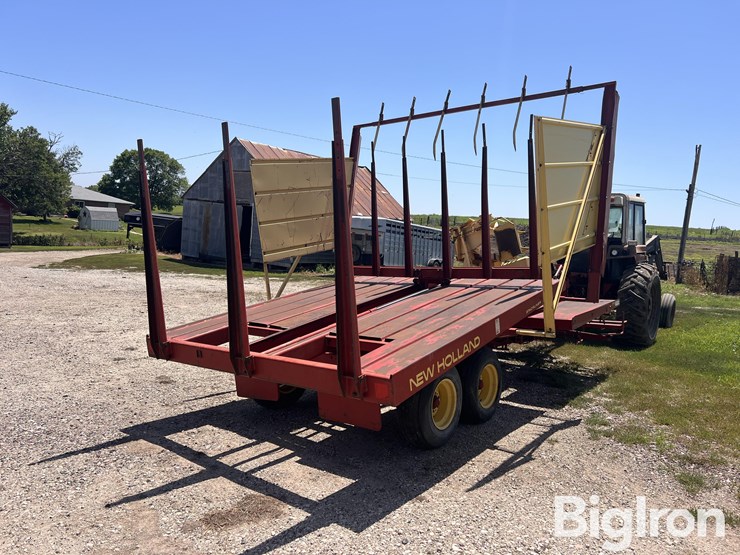 new-holland-1037-image-4