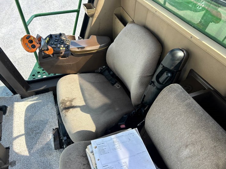 2001-john-deere-9750-image-29