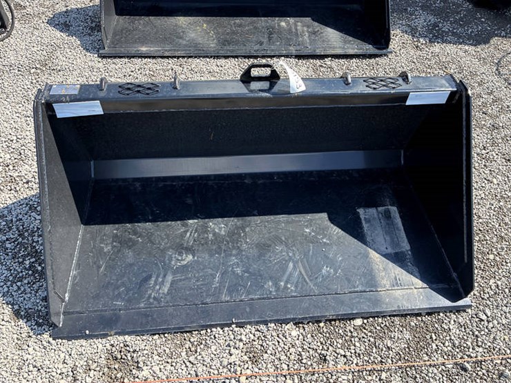 #113153-•-industrias-america-66"-skidsteer-bkt-image-1