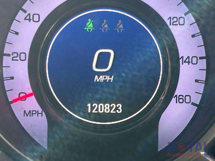2012-cadillac-srx-image-8