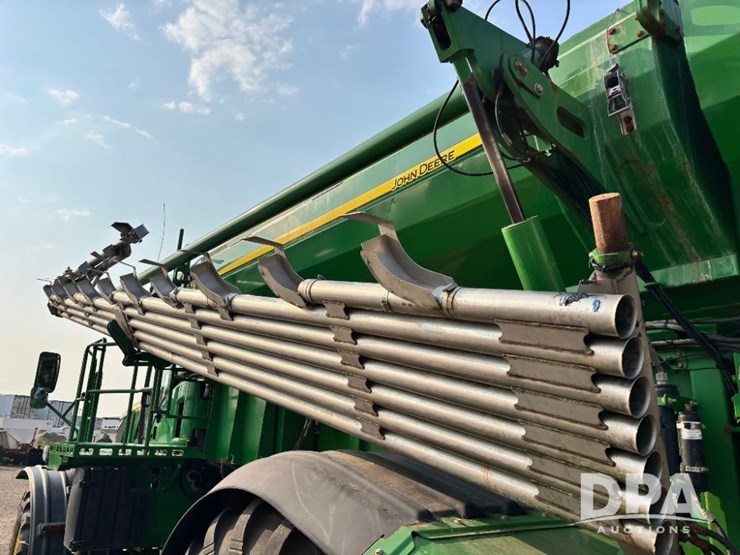 2019-john-deere-f4365-image-53