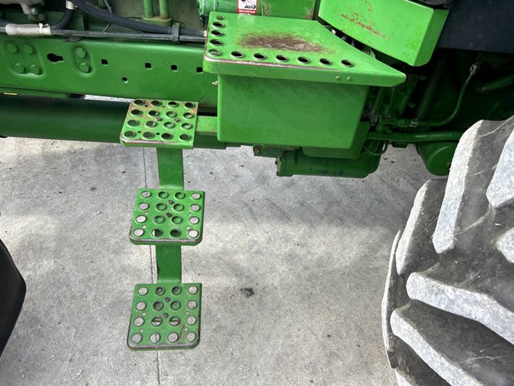 1990-john-deere-4455-image-33