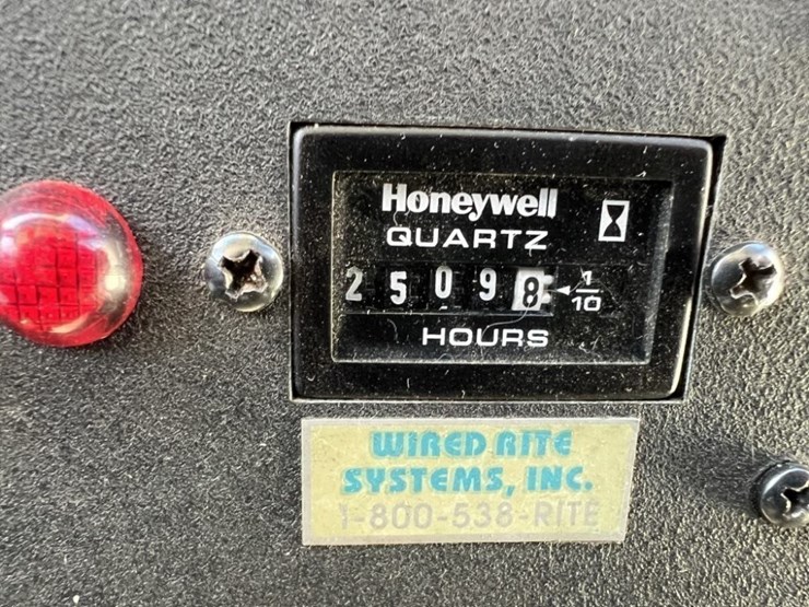1995-ford-f800-image-47