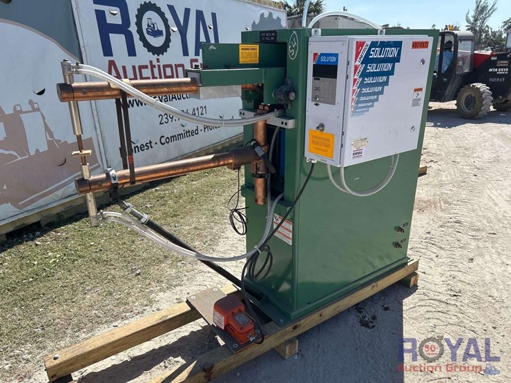 spotweld-rockerrite-480v-arm-type-spot-welder-image-2