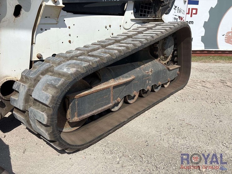 2019-bobcat-t770-image-30