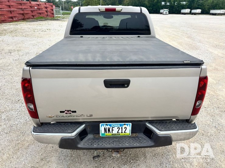 2004-chevrolet-colorado-ls-image-10