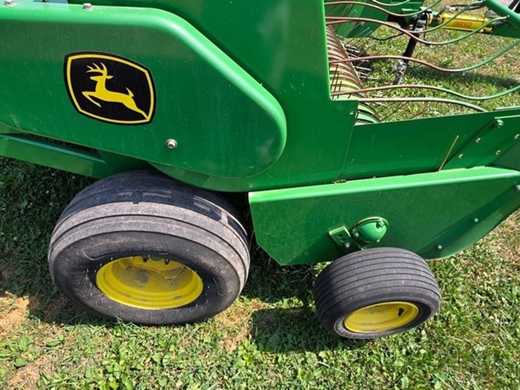 john-deere-348-image-11