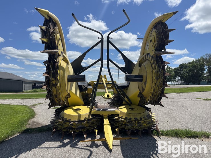 2012-john-deere-770-image-2