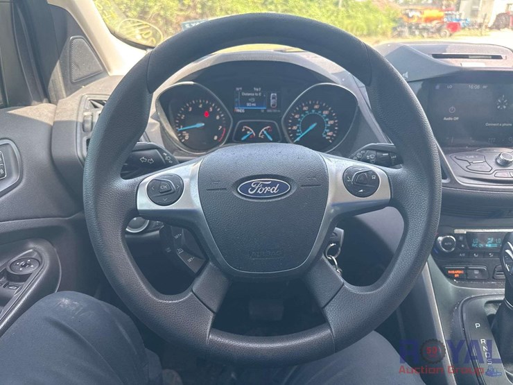 2016-ford-escape-image-14