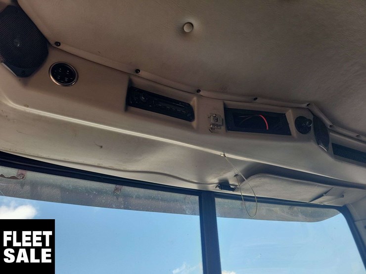 2014-western-star-4900-image-10
