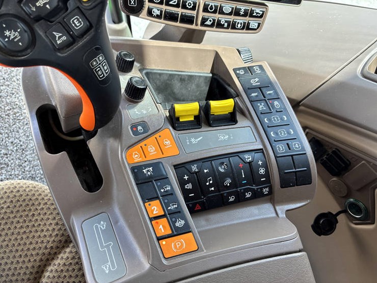 2023-john-deere-s780-image-109