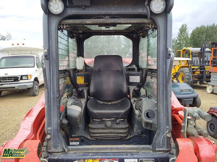 kubota-svl90-2-image-6