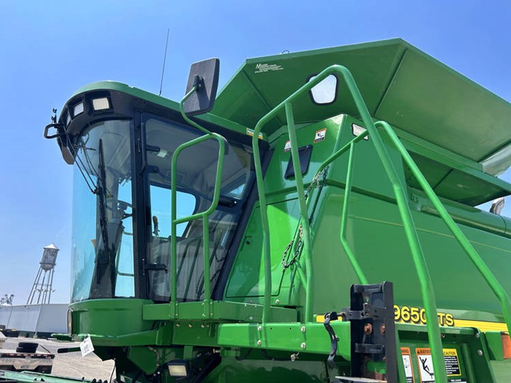 2003-john-deere-9650-sts-image-15