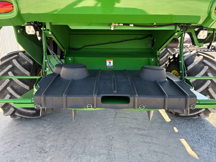 2024-john-deere-s780-image-68
