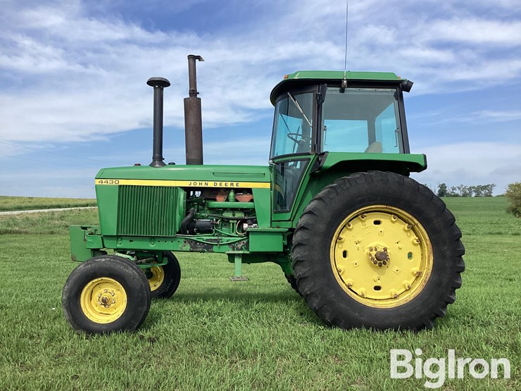 1976-john-deere-4430-image-8