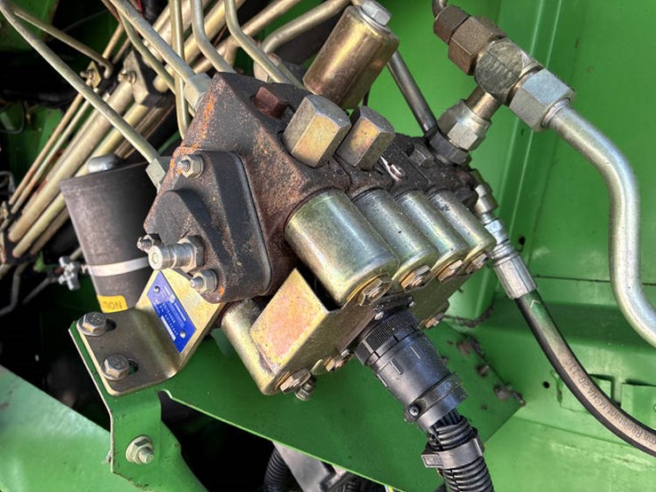 1998-john-deere-9610-image-50
