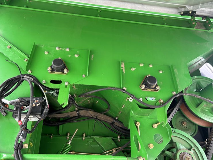2001-john-deere-9550-image-72