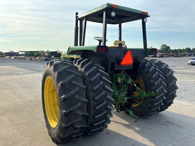 1982-john-deere-4440-image-8