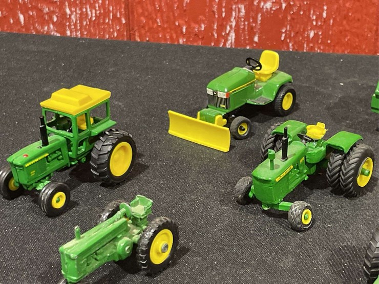 john-deere-64-image-4