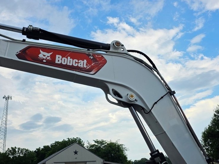 2022-bobcat-e88-image-14
