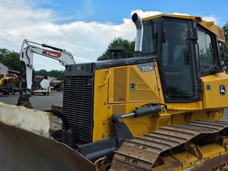 2014-deere-700k-lgp-image-7