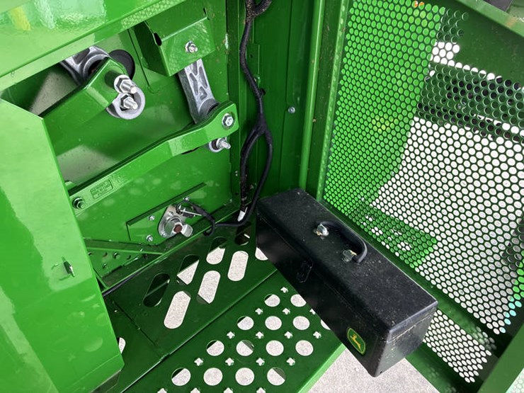 2023-john-deere-s780-image-73