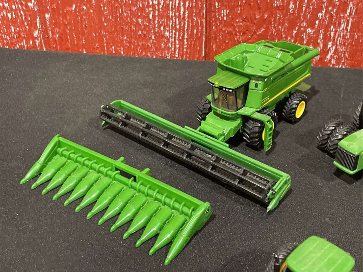 john-deere-64-image-5