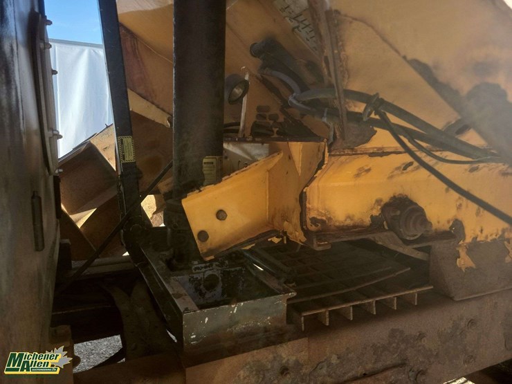 2009-international-workstar-7600-image-34